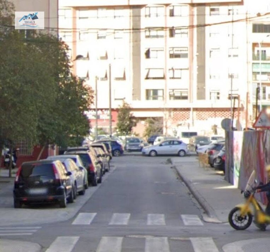 1 bedroom Apartment in Valencia, Spain No. 195582