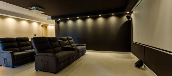 7 bedrooms Villa in Marbella, Spain No. 33838 45