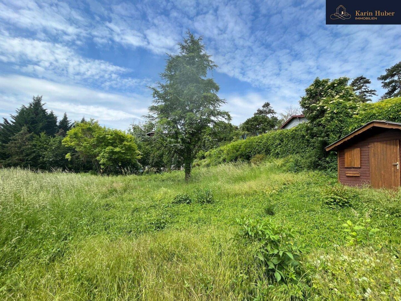 1285m² Land in Klosterneuburg, Austria No. 222743