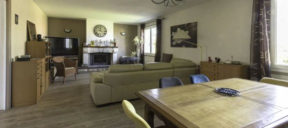 5-Zimmer Haus in Quincy-Voisins, France, Nr. 182723 8