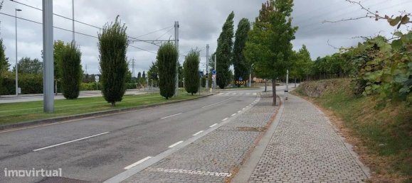 2800m² Land in Baguim do Monte, Portugal No. 19327 3