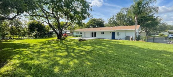3 dormitorios villa en alquiler en Miami, Miami-Dade, Florida, USA № 615324 8