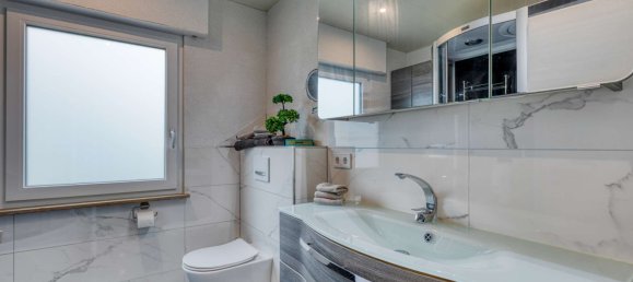 Casa de 3 dormitorios en Esslingen, Germany No. 240748 8