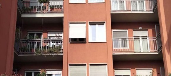 Квартира с 5 комнатами в Бергамо, Италия № 3443 6