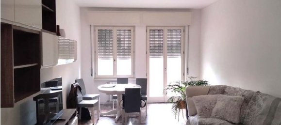 Квартира с 5 комнатами в Бергамо, Италия № 3443 9