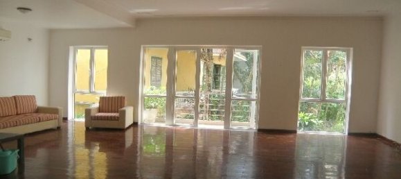 5 bedrooms Villa in Tay Ho, Vietnam No. 5725 5