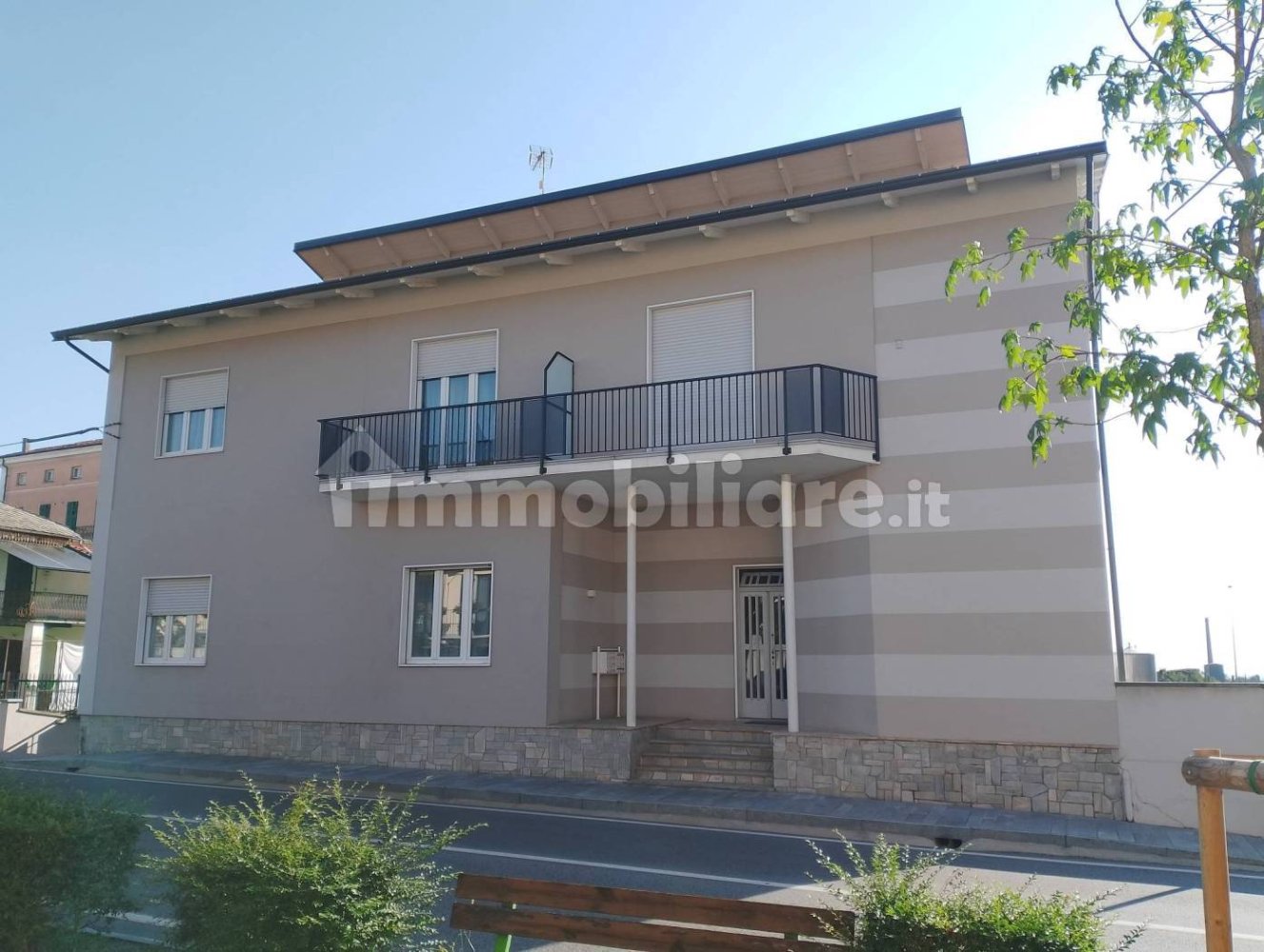 Apartamento de 1 dormitorio en Barge, Italy No. 350261