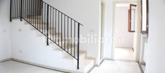 Apartamento de 2 dormitorios en Capannori, Italy No. 147149 10