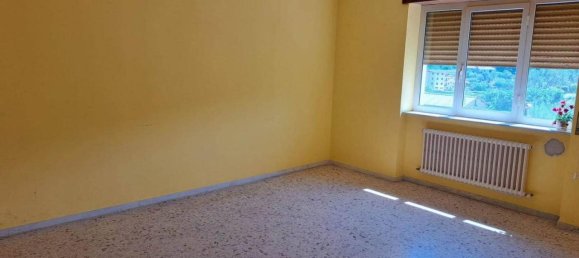 6 rooms Apartment in Figline Vegliaturo, Italy No. 20798 14