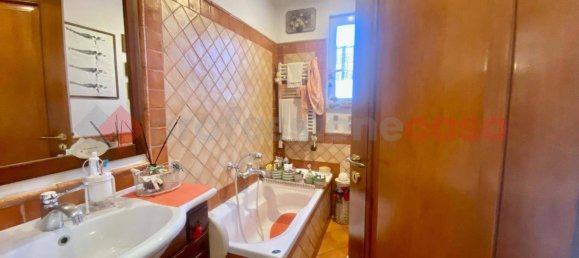 2 bedrooms Apartment in Pozzuoli, Italy No. 102656 9