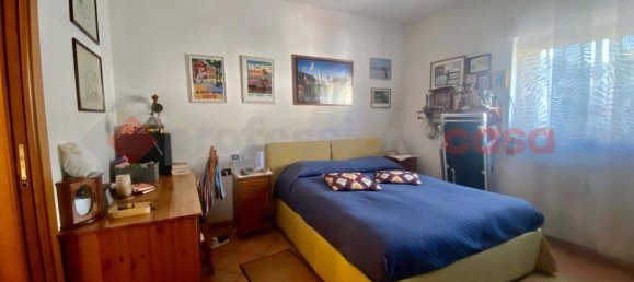 2 bedrooms Apartment in Pozzuoli, Italy No. 102656 6