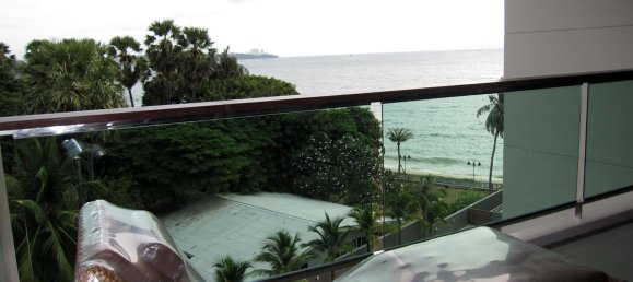 2 bedrooms Condo in Pattaya, Thailand No. 1298 4