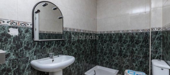 156m² Commercial property in Armilla, Spain No. 180723 9