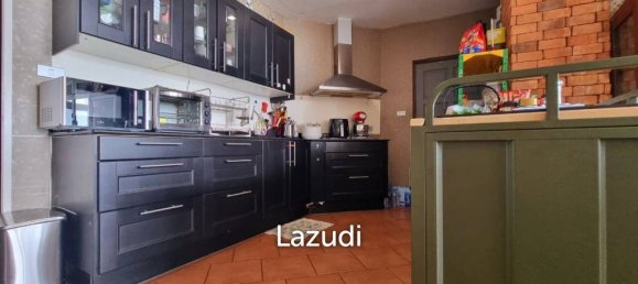 2 bedrooms Condo in Bang Lamung, Thailand No. 14692 4