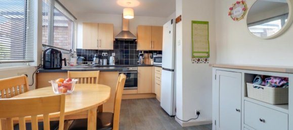 4 bedrooms House in Exmouth, United Kingdom No. 13638 8