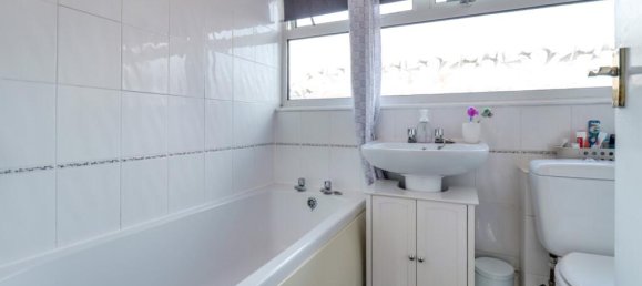 4 bedrooms House in Exmouth, United Kingdom No. 13638 9