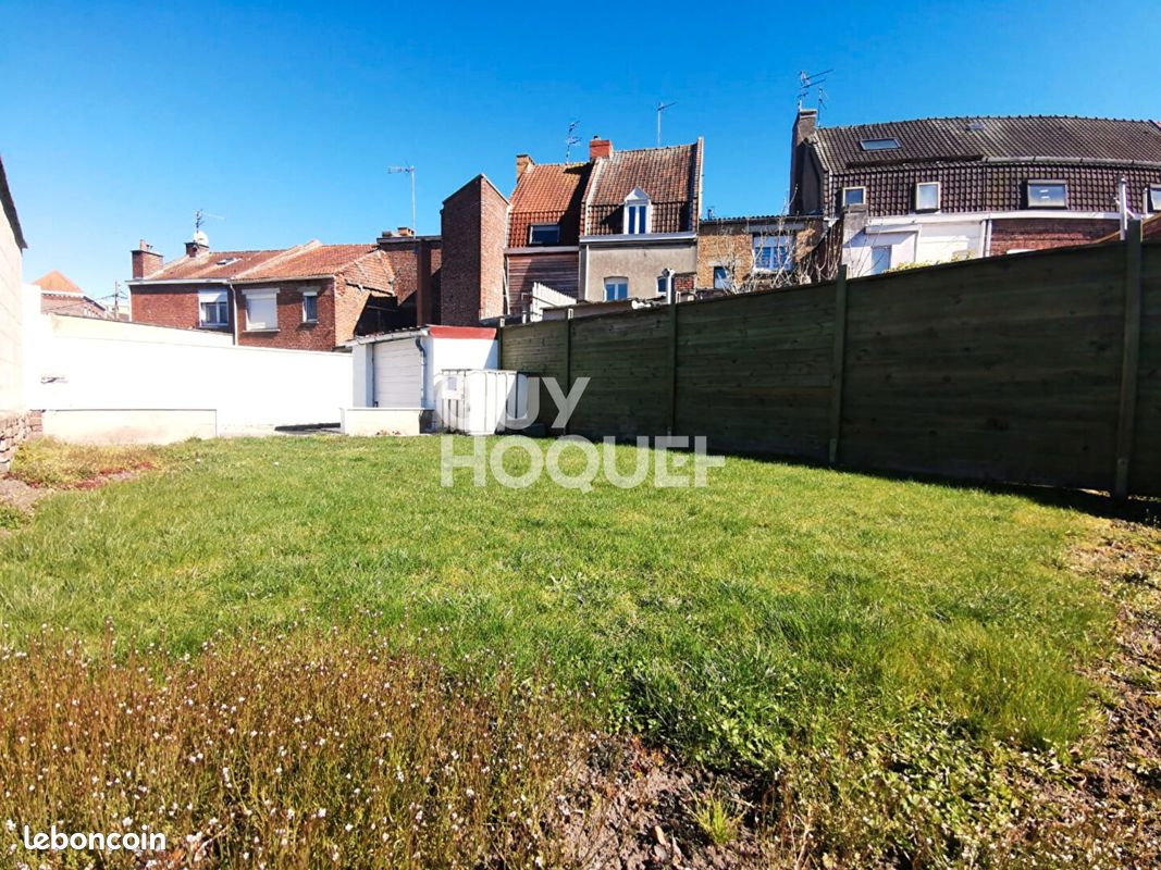 4 bedrooms House in Armentieres, France No. 153539