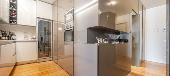 4 bedrooms Duplex in Lisbon, Portugal No. 103976 22