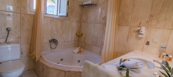 Вилла с 3 спальнями в Керкира, Греция № 8959 8