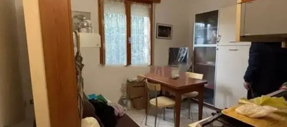 Вилла с 4 комнатами в Карпи, Италия № 9983 7