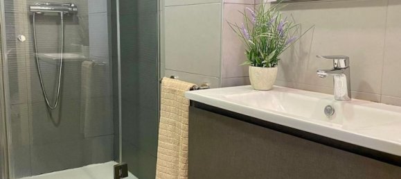 Apartamento de 3 dormitorios en Comunidad Autónoma Vasca, Spain No. 144639 7