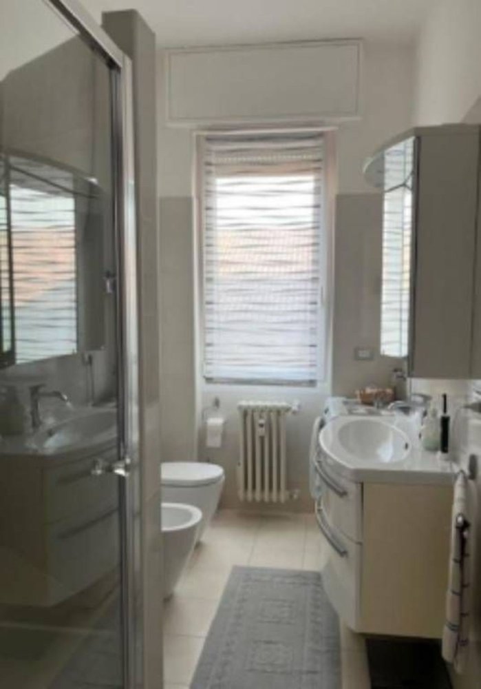 3 rooms Apartment in Vimercate, Italy No. 4112