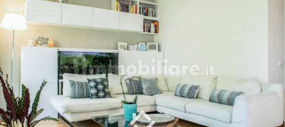 2 bedrooms Apartment in Comerio, Italy No. 322211 12