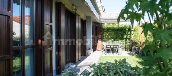 2 bedrooms Apartment in Comerio, Italy No. 322211 43