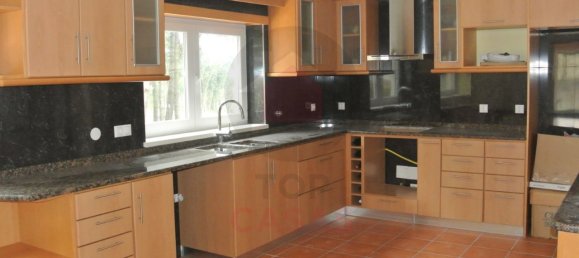 Дом с 4 спальнями в Калдаш да Раинья, Португалия № 139380 4