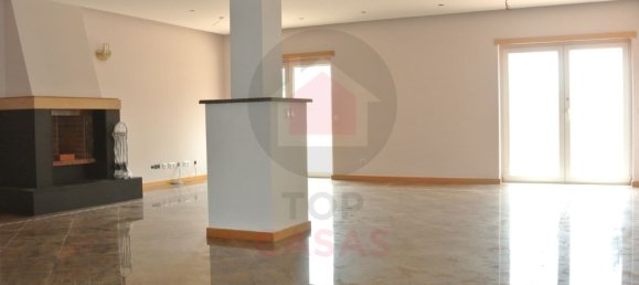 Дом с 4 спальнями в Калдаш да Раинья, Португалия № 139380 2