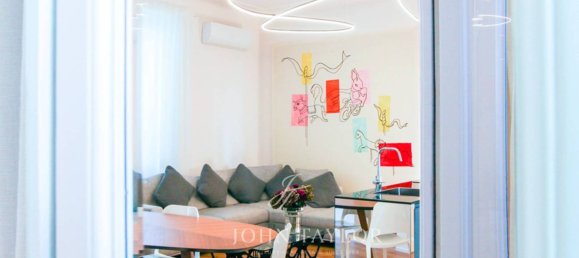 2 bedrooms Apartment in Milan, Italy No. 343478 2