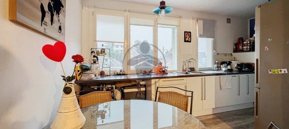 3 bedrooms Apartment in Saint-Quentin, France No. 210608 3