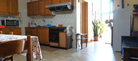 3 Schlafzimmer Wohnung in Montecorvino Rovella, Italy, Nr. 379477 8