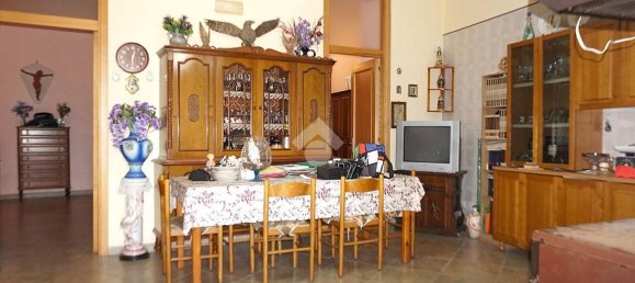 3 Schlafzimmer Wohnung in Montecorvino Rovella, Italy, Nr. 379477 7