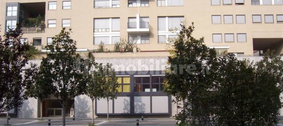  مرآب في Milan, Italy 30متر مربع رقم 246434 4