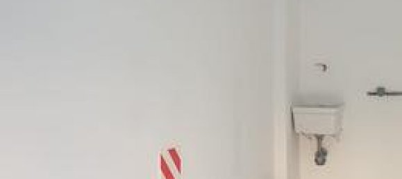 Garage in Taranto, Italy 16m², Nr. 302846 2