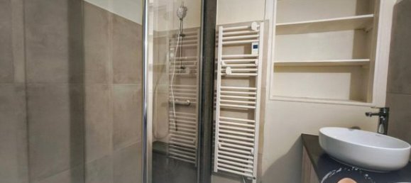 3 bedrooms House in Soyaux, France No. 308322 6