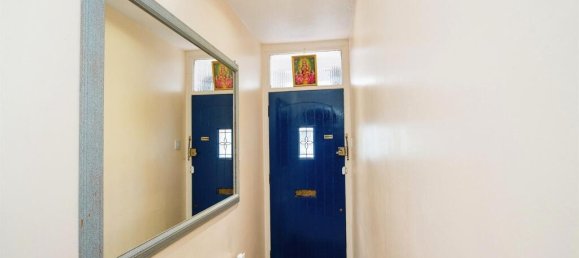 3 bedrooms House in Watford, United Kingdom No. 6059 13