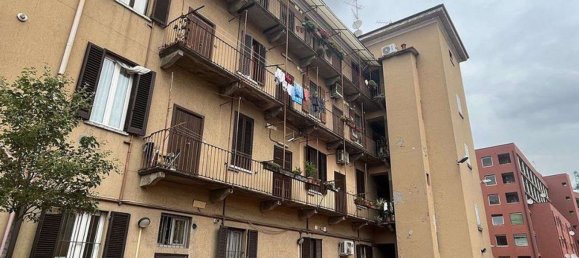 Квартира с 2 комнатами в Милан, Италия № 241041 16