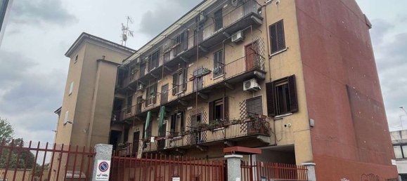 Квартира с 2 комнатами в Милан, Италия № 241041 15