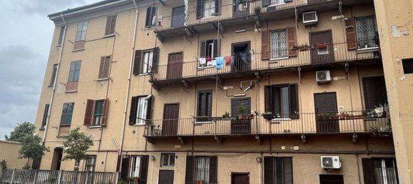 Квартира с 2 комнатами в Милан, Италия № 241041 5