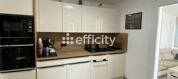 4 Schlafzimmer Villa in Miramas, France, Nr. 338541 9