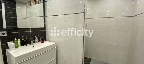 4 Schlafzimmer Villa in Miramas, France, Nr. 338541 14