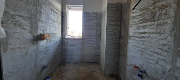 4-Zimmer Wohnung in Frattaminore, Italy, Nr. 80186 11