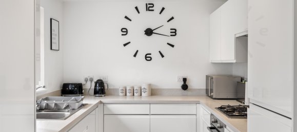 5 Schlafzimmer Haus in Horley, United Kingdom, Nr. 1051 6