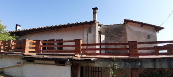 5 rooms Villa in Figline e Incisa Valdarno, Italy No. 224612 3