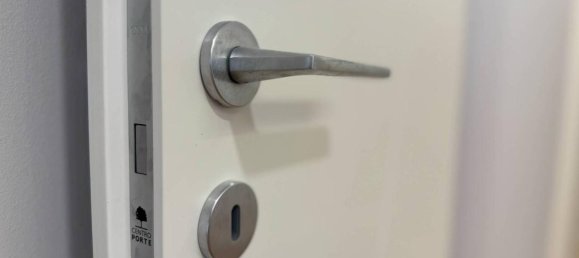 Apartamento de 2 habitaciónes en Cagliari, Italy No. 36693 23