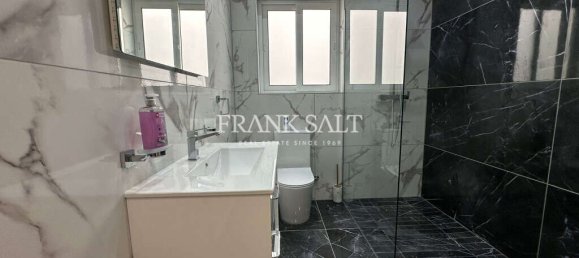 2 chambres Appartement à Birkirkara, Malta No. 7597 17