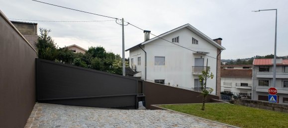 3 bedrooms House in Fanzeres, Portugal No. 130983 12