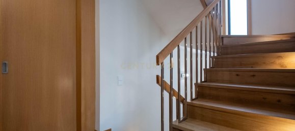 3 bedrooms House in Fanzeres, Portugal No. 130983 36